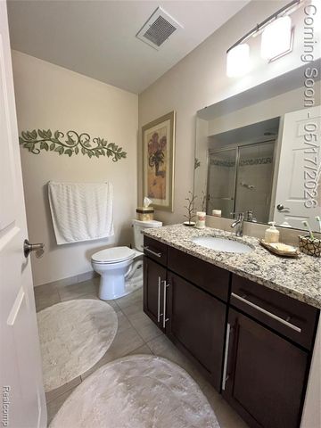 3624 N Oakmonte Boulevard 82, Rochester, MI 48306