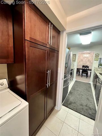 3624 N Oakmonte Boulevard 82, Rochester, MI 48306