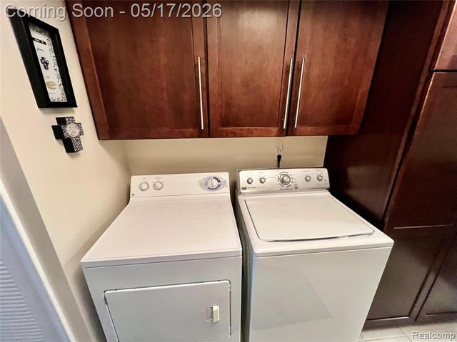 3624 N Oakmonte Boulevard 82, Rochester, MI 48306