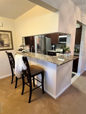 3624 N Oakmonte Boulevard 82, Rochester, MI 48306