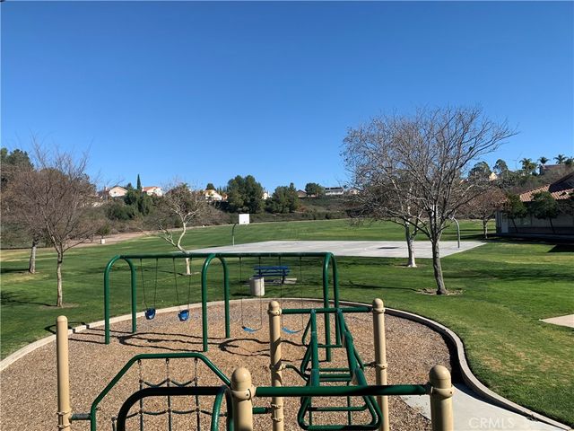 31727 Via San Carlos, Temecula, CA 92592