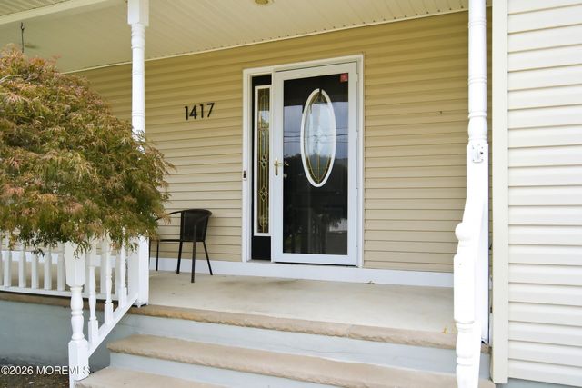 1417 Mermaid Avenue, Beachwood, NJ 08722