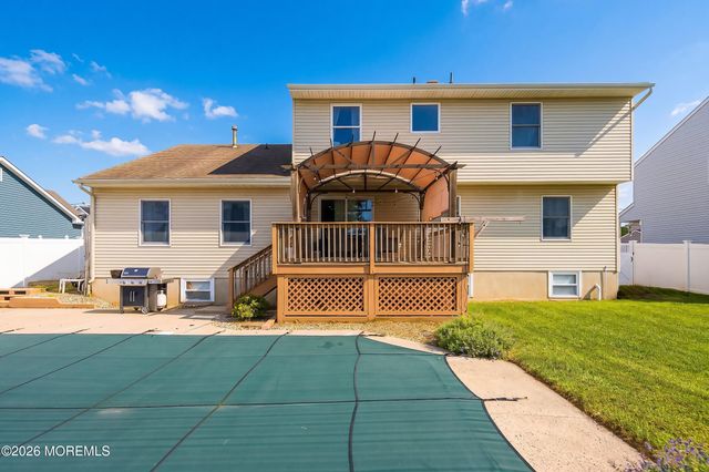1417 Mermaid Avenue, Beachwood, NJ 08722