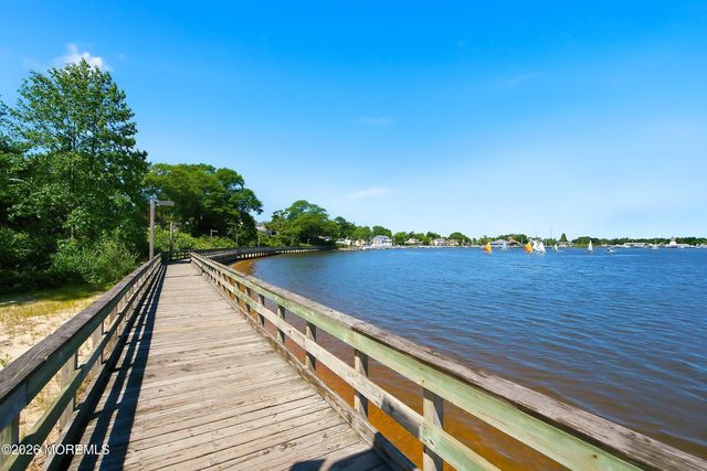 1417 Mermaid Avenue, Beachwood, NJ 08722