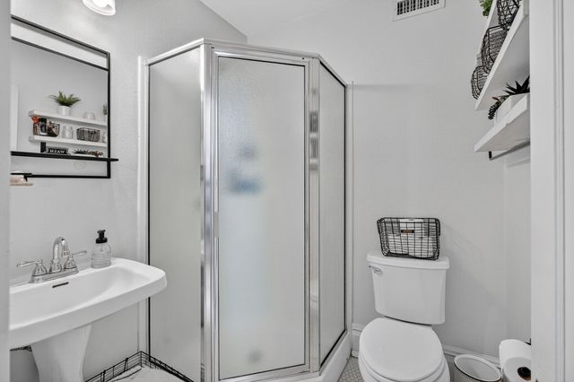 1052 26th Street, Des Moines, IA 50311