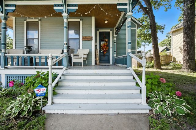 1052 26th Street, Des Moines, IA 50311