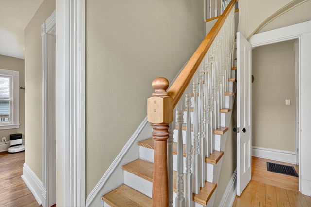 1052 26th Street, Des Moines, IA 50311