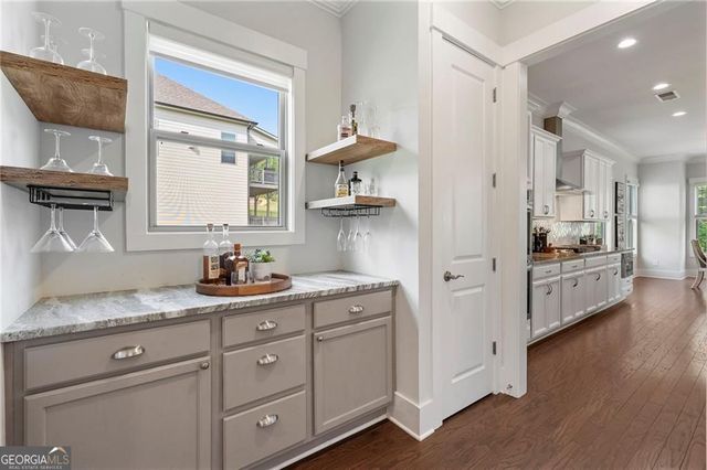 111 Summit View Court, Canton, GA 30114