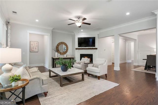 111 Summit View Court, Canton, GA 30114