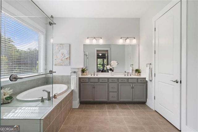 111 Summit View Court, Canton, GA 30114