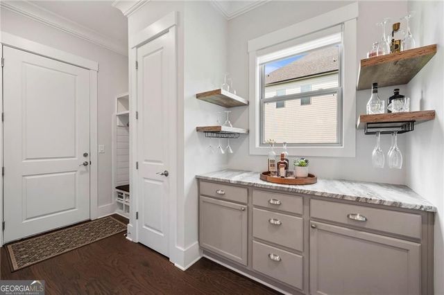 111 Summit View Court, Canton, GA 30114
