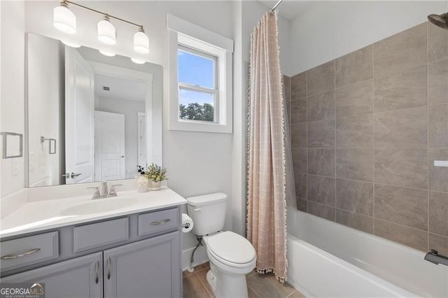 111 Summit View Court, Canton, GA 30114