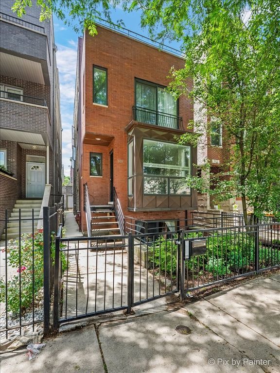 920 N WOOD Street A, Chicago, IL 60622 — exterior