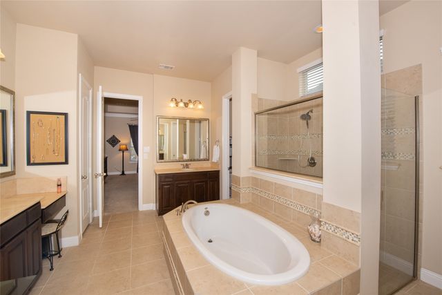 9844 Broiles Lane, Fort Worth, TX 76244