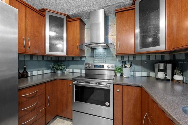 1363 ESSEX DRIVE, Clearwater, FL 33756