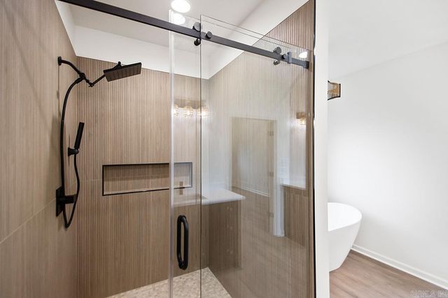 1033 Duke Drive, Bauxite, AR 72011