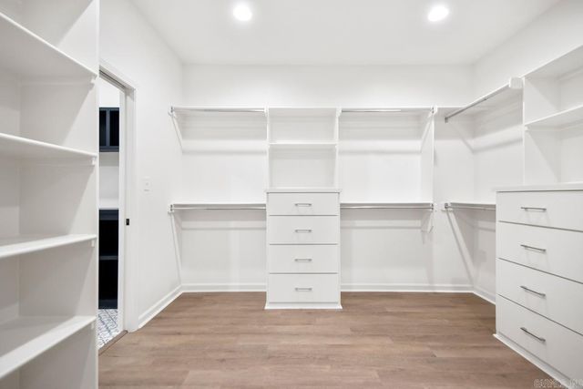 1033 Duke Drive, Bauxite, AR 72011