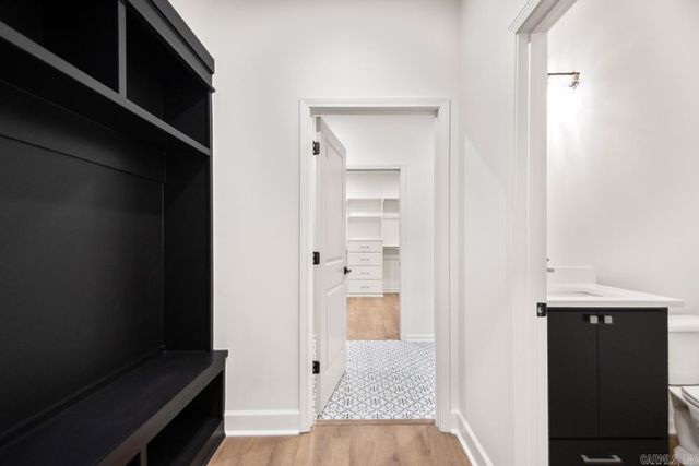 1033 Duke Drive, Bauxite, AR 72011