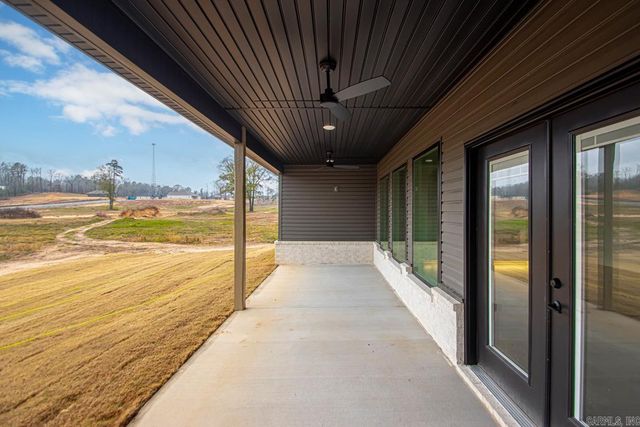 1033 Duke Drive, Bauxite, AR 72011