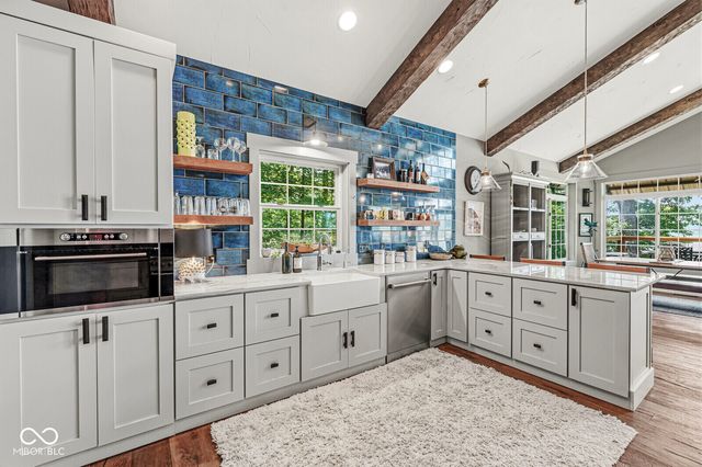 9421 E Dogwood Drive, Rockville, IN 47872