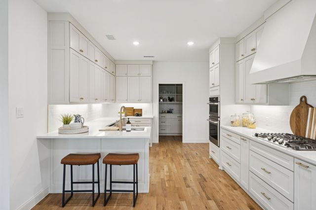 4331 Laren Lane, Dallas, TX 75244