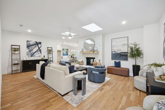 4331 Laren Lane, Dallas, TX 75244