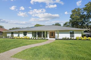 4331 Laren Lane, Dallas, TX 75244