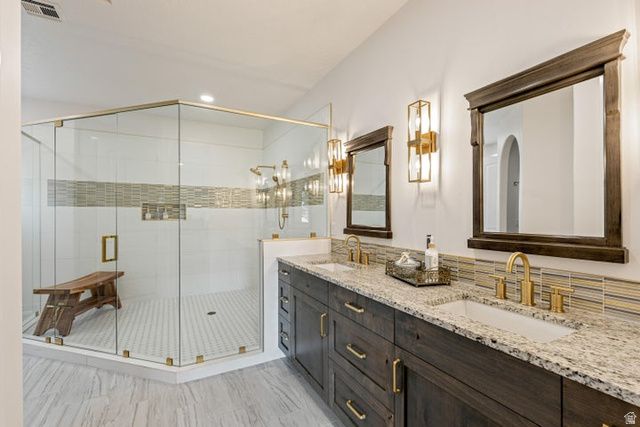 8375 N DIAMOND VALLEY DR, St. George, UT 84770