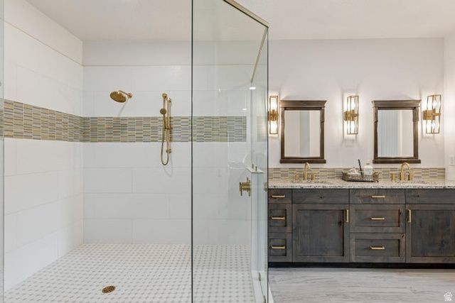 8375 N DIAMOND VALLEY DR, St. George, UT 84770