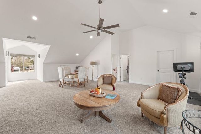 8375 N DIAMOND VALLEY DR, St. George, UT 84770