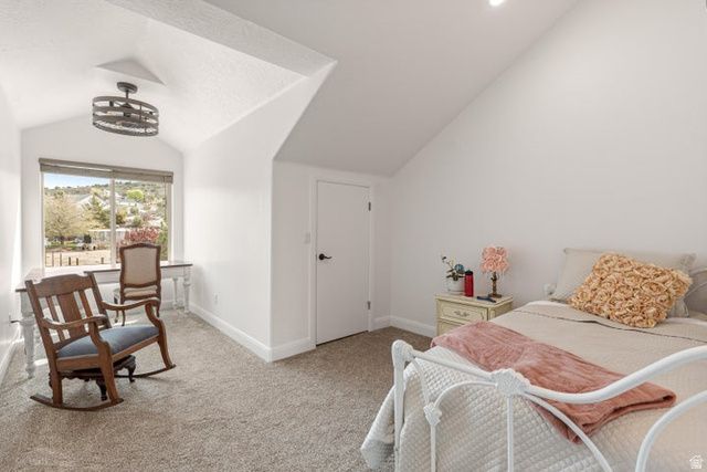 8375 N DIAMOND VALLEY DR, St. George, UT 84770