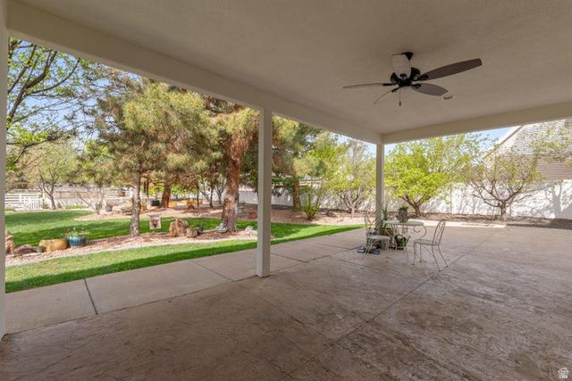 8375 N DIAMOND VALLEY DR, St. George, UT 84770