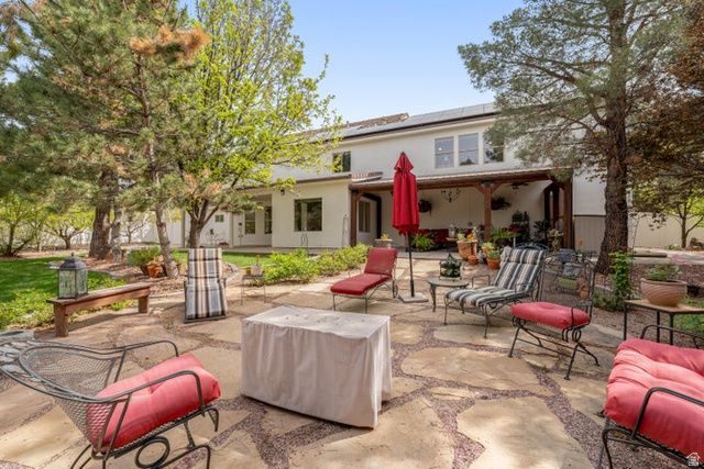 8375 N DIAMOND VALLEY DR, St. George, UT 84770