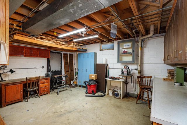 7716 105th AVENUE, Pleasant Prairie, WI 53158