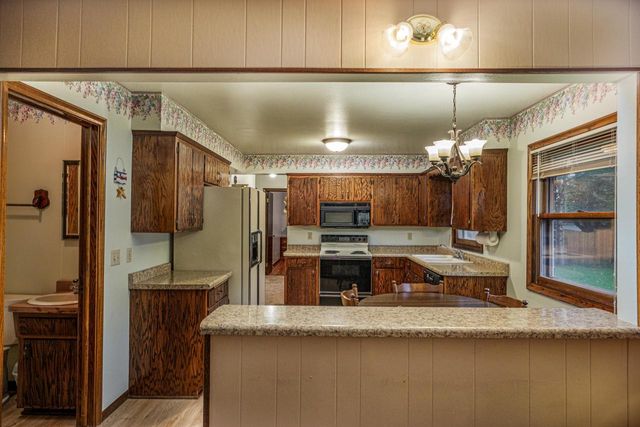 7716 105th AVENUE, Pleasant Prairie, WI 53158