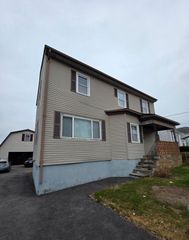 478 Tucker, Fall River, MA 02721