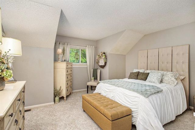 641 Eiffel Drive, Battle Creek, MI 49017