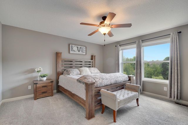 2726 128th Avenue NE, Blaine, MN 55449