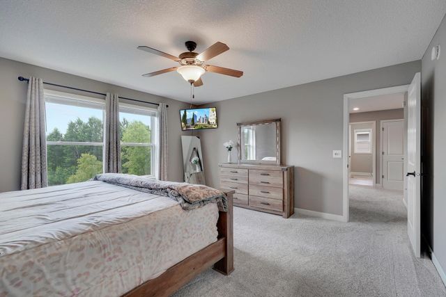 2726 128th Avenue NE, Blaine, MN 55449