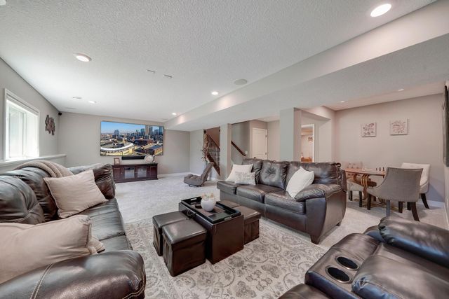 2726 128th Avenue NE, Blaine, MN 55449