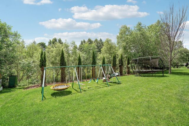 2726 128th Avenue NE, Blaine, MN 55449
