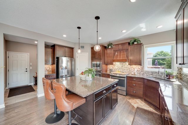 2726 128th Avenue NE, Blaine, MN 55449