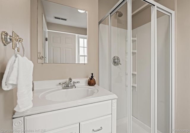 941 Forest Avenue, Birmingham, MI 48009