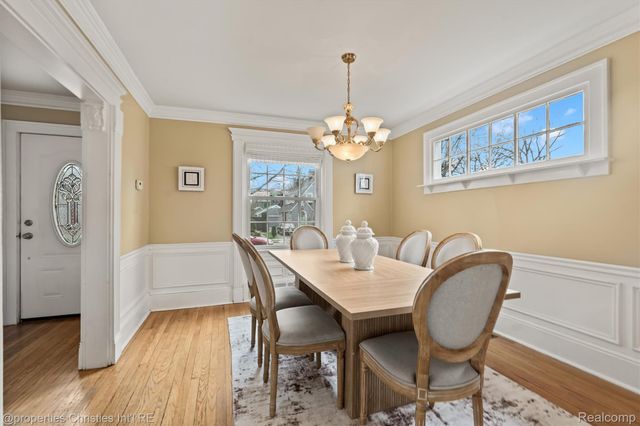 941 Forest Avenue, Birmingham, MI 48009