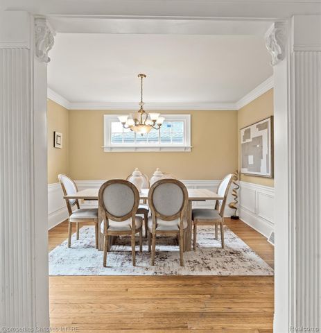 941 Forest Avenue, Birmingham, MI 48009