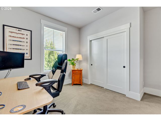 14998 Se NORTHERN HEIGHTS Dr, Happy Valley, OR 97086