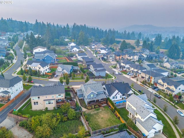 14998 Se NORTHERN HEIGHTS Dr, Happy Valley, OR 97086