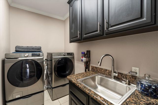 200 Country Club, Mount Pleasant, TX 75455