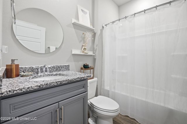 5495 Overland Drive, Biloxi, MS 39532