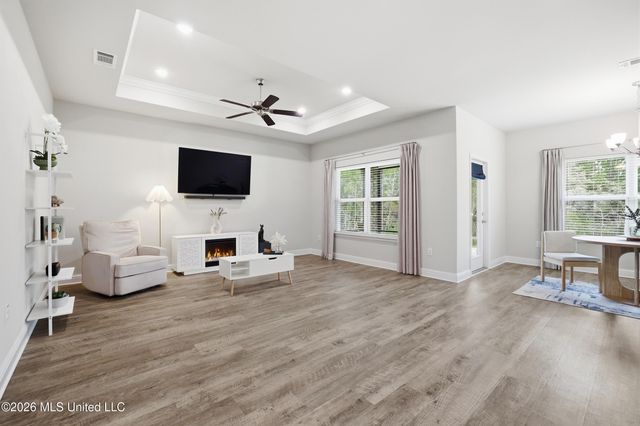 5495 Overland Drive, Biloxi, MS 39532